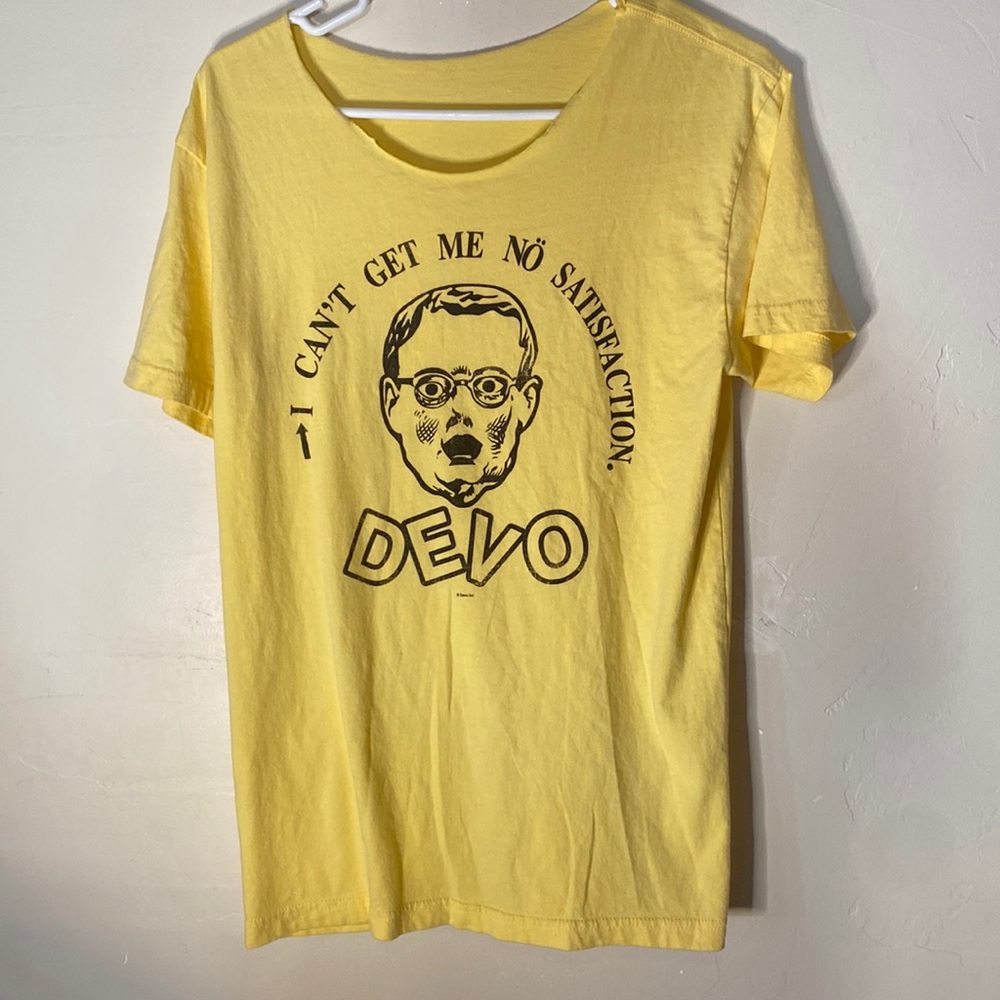 I can’t get me no Satisfaction Devo short sleeve shirt